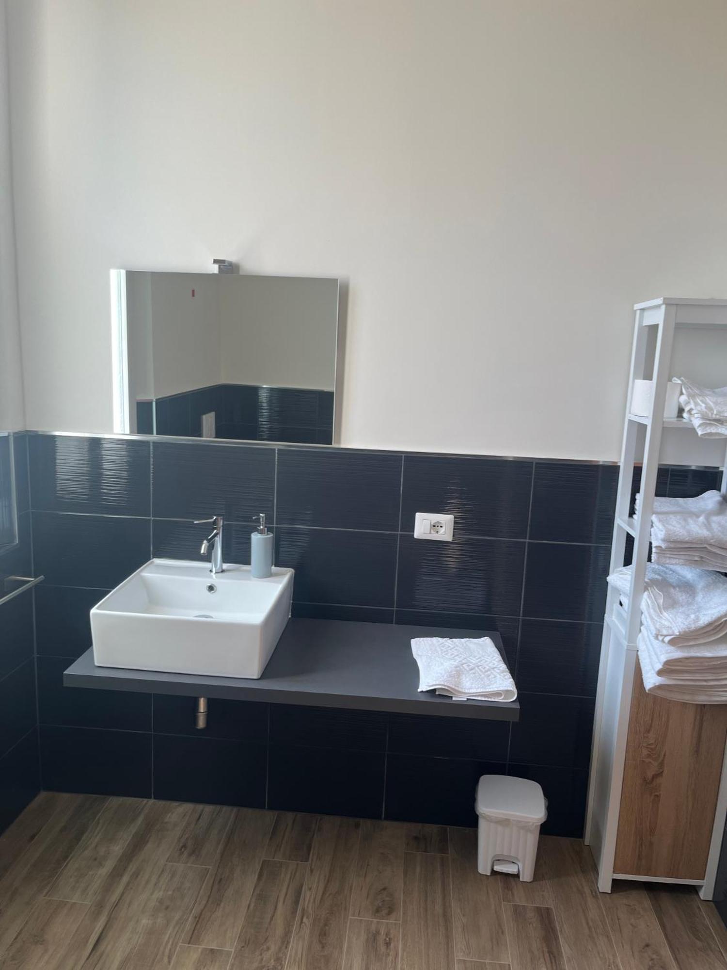 Casa Nel Borgo Di Capraia Montelupo Fiorentino Eksteriør billede